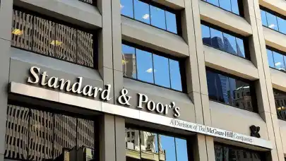 S&P, Türkiye'nin kredi notunu yükseltti