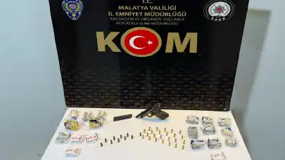 Malatya'da gümrük kaçağı 2 milyon makaron ve silah ele geçirildi