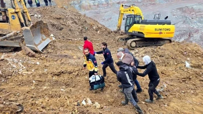 Gebze'de hafriyat döküm sahasında toprak kayması: 1 işçi yaralandı