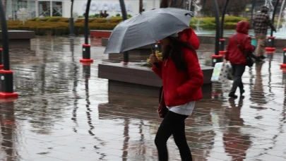 Marmara ve Batı Karadeniz için uyarı: Kuvvetli sağanak, rüzgar ve kar yağışı bekleniyor!