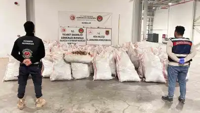 Ağrı’da uyuşturucu operasyonu: 4 Ton 503 kilo metamfetamin ele geçirildi