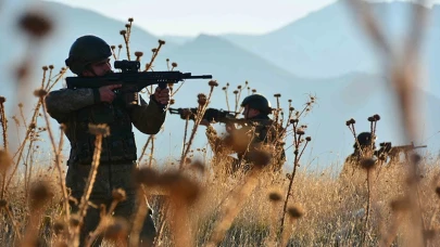 Irak ve Suriye'nin kuzeyinde 8 PKK'lı terörist etkisiz hale getirildi