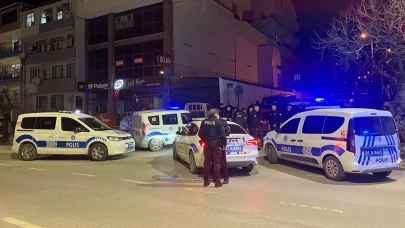 Kocaeli’de drift yapan alkollü sürücü, kovalamacada polis aracına çarptı