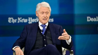 Eski ABD Başkanı Bill Clinton, hastaneye kaldırıldı