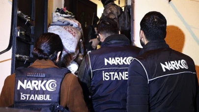 İstanbul'da zehir tacirlerine baskın: 69 şüpheli gözaltında