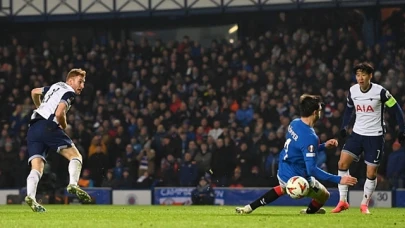 Avrupa Ligi'nde Tottenham, Rangers karşısında bir puanı zor kurtardı