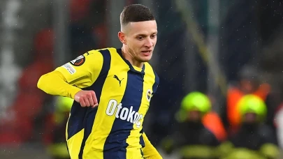 Fransız basını, Fenerbahçeli Sebastian Szymanski'nin yeni adresini duyurdu