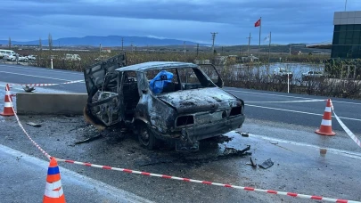 Manisa'da kahreden kaza: Yanan otomobildeki karı koca can verdi