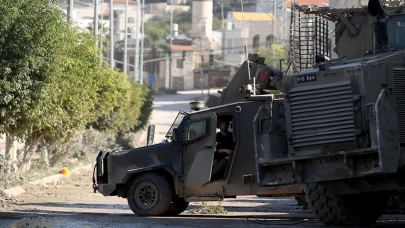 İsrail ordusundan El Halil'de baskın: Filistinlilere ateş ve gaz bombasıyla müdahale