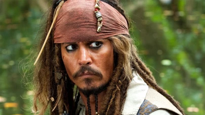 Johnny Depp Karayip Korsanları’na geri mi dönüyor?