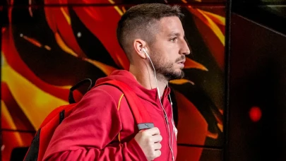 Galatasaray'a Mertens'in yerine sürpriz 10 numara! Resmi temaslar başladı