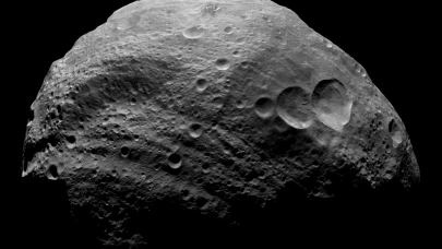 Vesta Asteroiti’ndeki gizemli çukurların ardındaki sebep nedir?