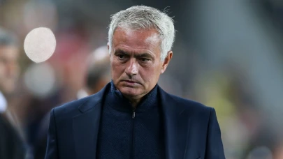 Milli futbolcu Fenerbahçe'ye gelmeyi kabul etti! Son karar Jose Mourinho'nun