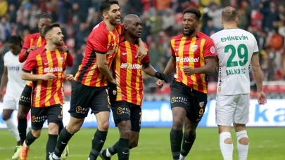 Alanyaspor'u mağlup eden Kayserispor aylar sonra bir ilki başardı