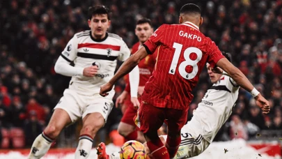 Liverpool - Manchester United maçı 2-2 sona erdi