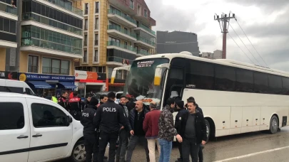 Galatasaray ve Göztepe taraftarları arasında kavga: 2 yaralı, 50 gözaltı