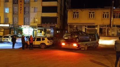 Bitlis'te zincirleme kaza! 1'i bebek 4 yaralı