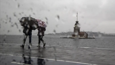 İstanbul'da sağanak etkili oldu: Ne kadar devam edecek?