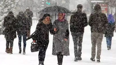 Hafta sonu hava nasıl olacak? Yağmur mu kar mı yağacak? Sıcaklıklar ne kadar düşecek?