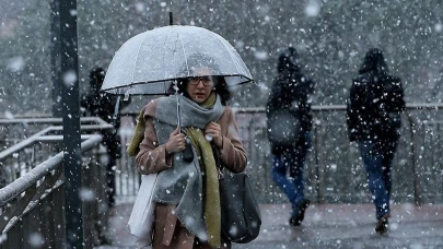 İstanbul Valiliği'nden kar yağışı uyarısı: Saat verildi!