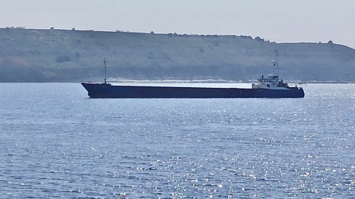 Çanakkale Boğazı'nda yük gemisi karaya oturdu