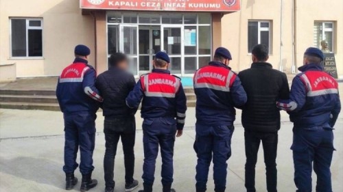 Gaziantep'te 8 göçmen kaçakçısı yakalandı!