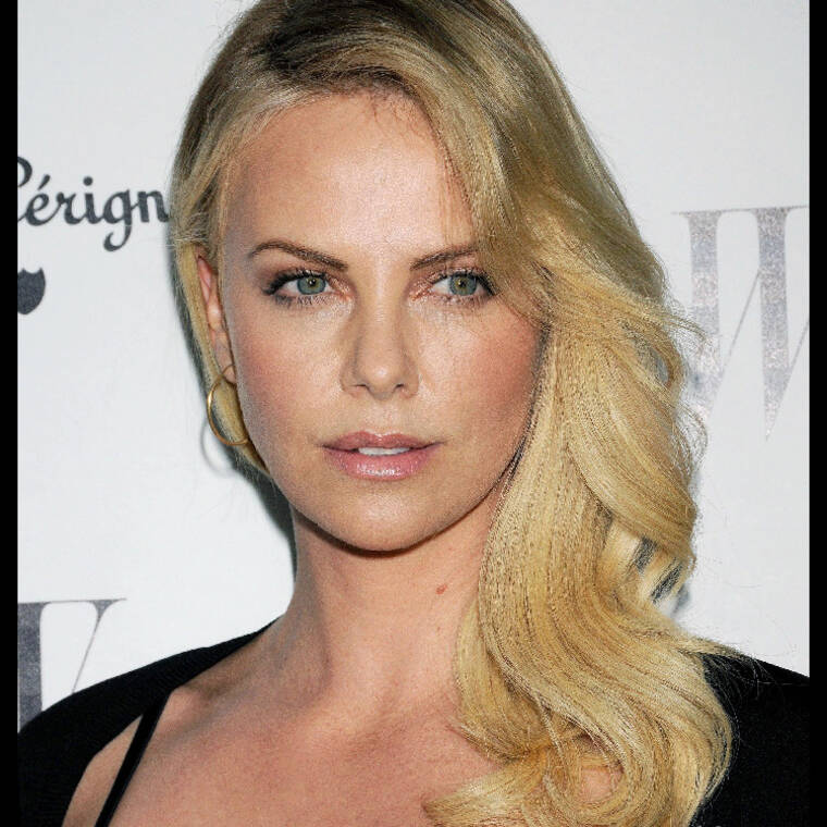 Charlize Theron 4