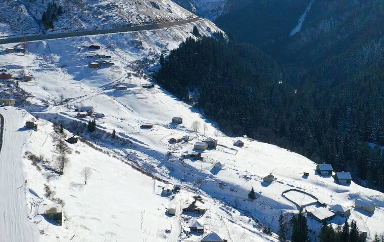 Trabzon'da Altındere Vadisi karla kaplandı 9