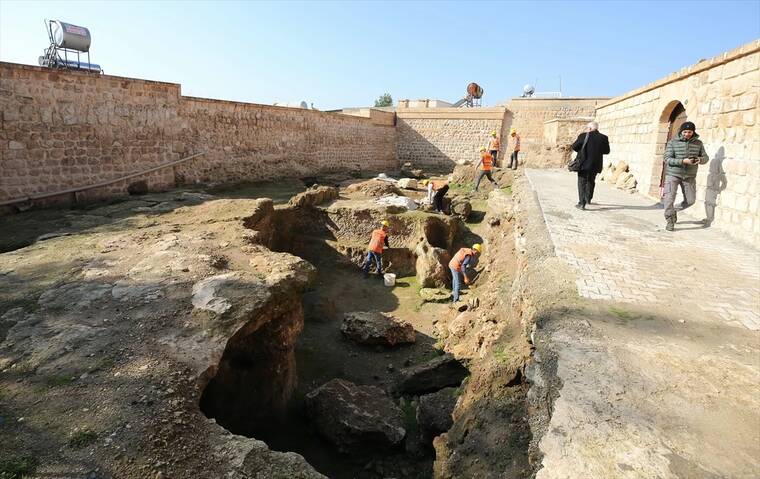 Mardin'deki 5 bin yıllık yer altı şehri ziyarete açılacak 4