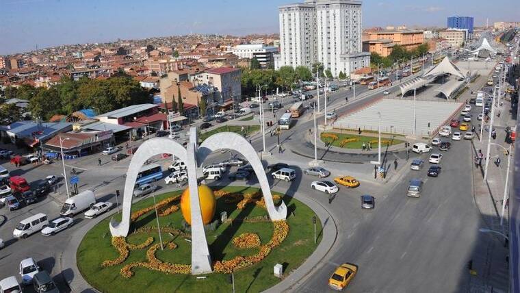 Türkiye'de kent merkezinden fay hattı geçen şehirler 17