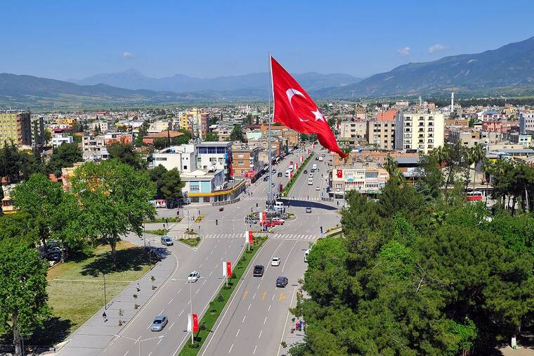 Türkiye'de kent merkezinden fay hattı geçen şehirler 18