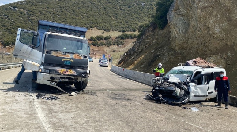 Isparta'da kamyon kazası: 1 ölü