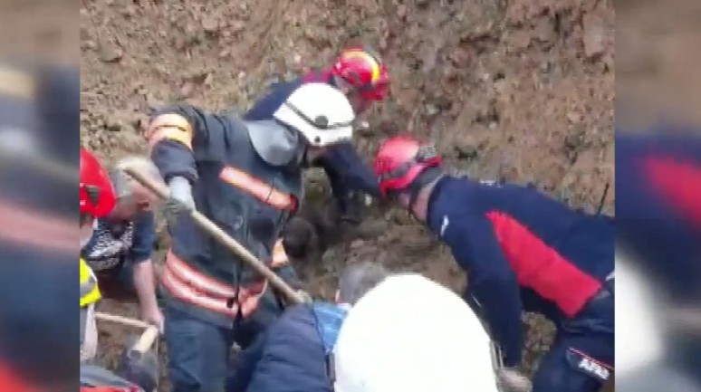 Trabzon'da göçük altında kalan işçilerin cansız bedeni çıkarıldı