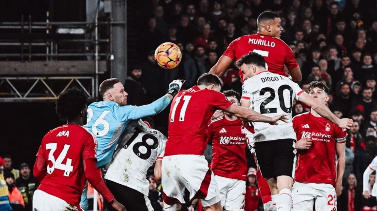 Nottingham Forest, Liverpool'a çelme taktı! Mücadele 1-1 sona erdi