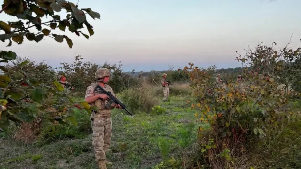 Kilosu 450 bin liradan satılınca jandarma gece gündüz tarlada nöbet tuttu