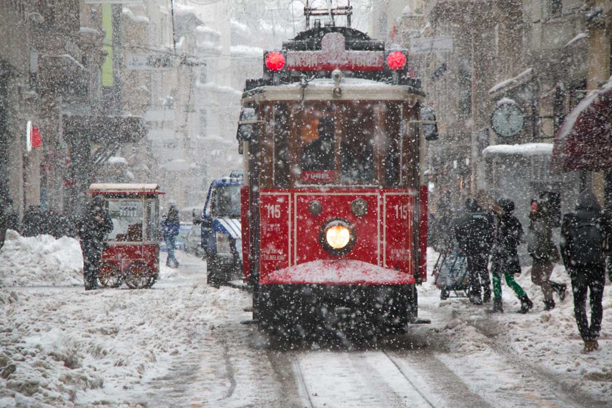 İstanbulda Kar Manzarası