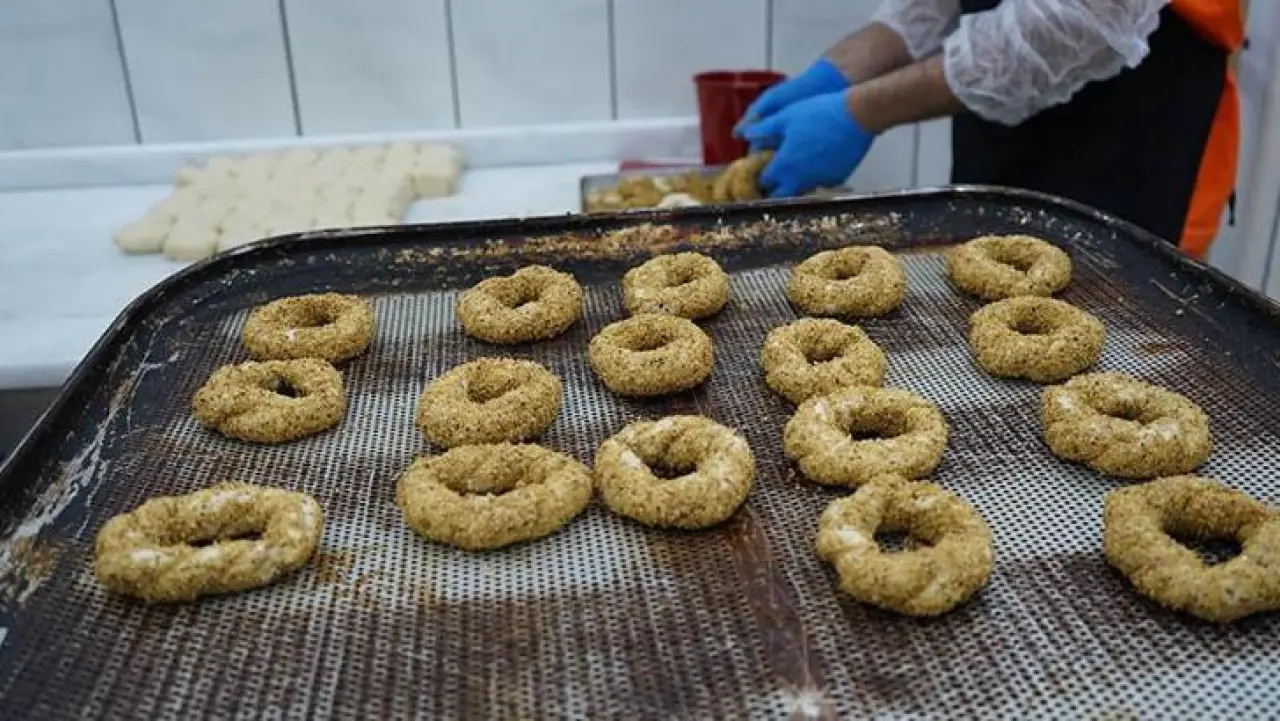 Şırnak’ta hükümlüler, kendi ekmeğini üretiyor