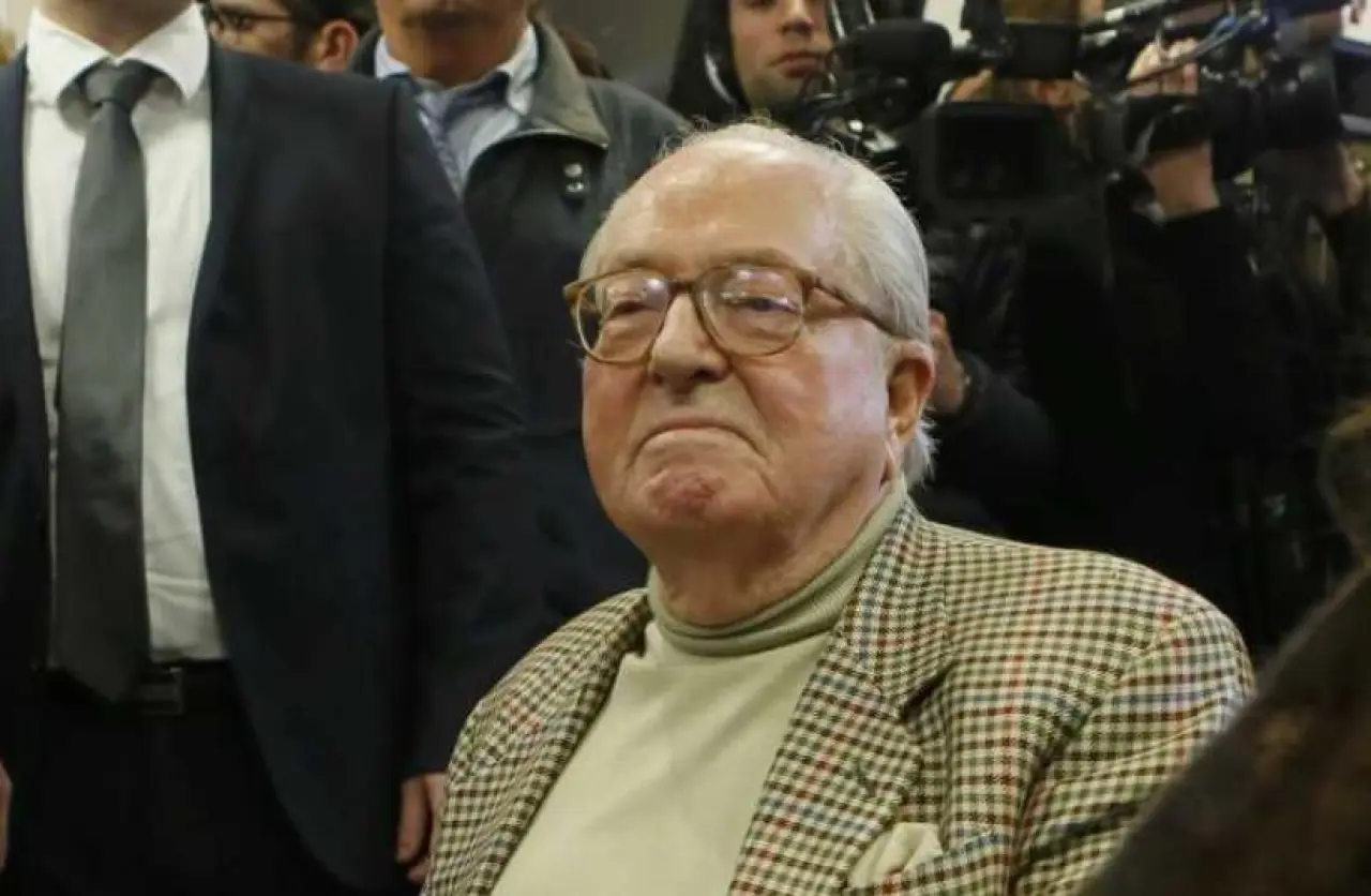 Gas chamber comment leads Jean-Marie Le Pen to drop from French political  race - The Jerusalem Post