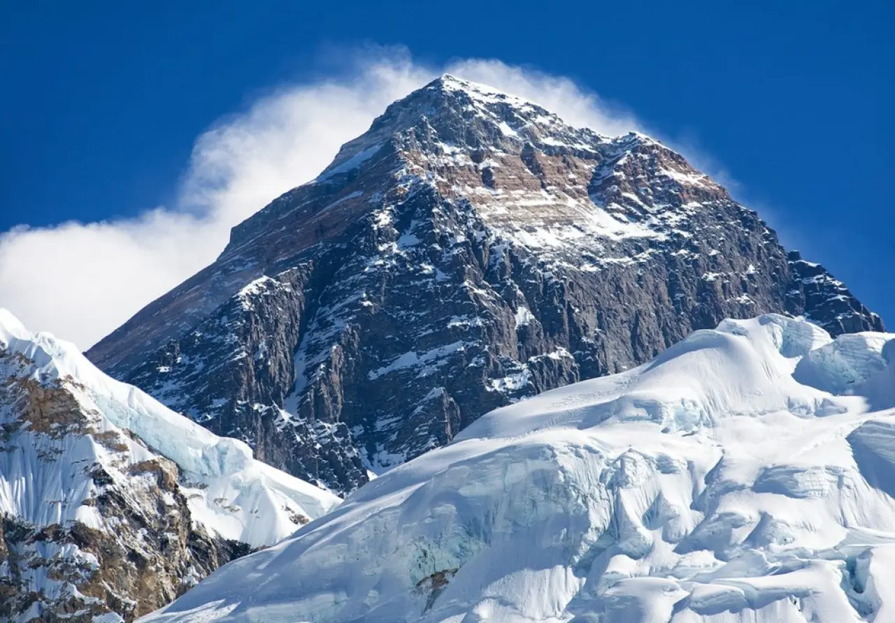 Yeraltındaki gizemli dağlar: Everest’i gölgede bırakan devasa yapılar keşfedildi - 5