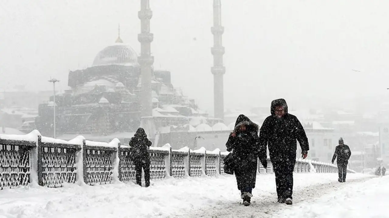 İstanbul'da yalancı bahar sona eriyor: En çok hangi ilçelere kar yağacak? - 5